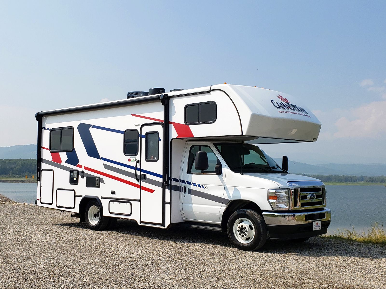 Compact Motorhome MHC Canada External 005