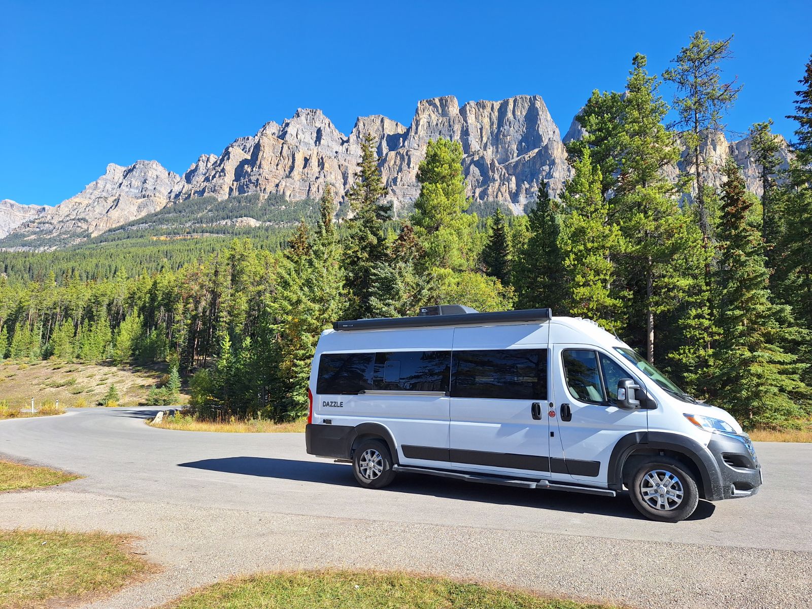 Fraserway Van Conversion ChrisCornelissen CastleMountain AB (1)