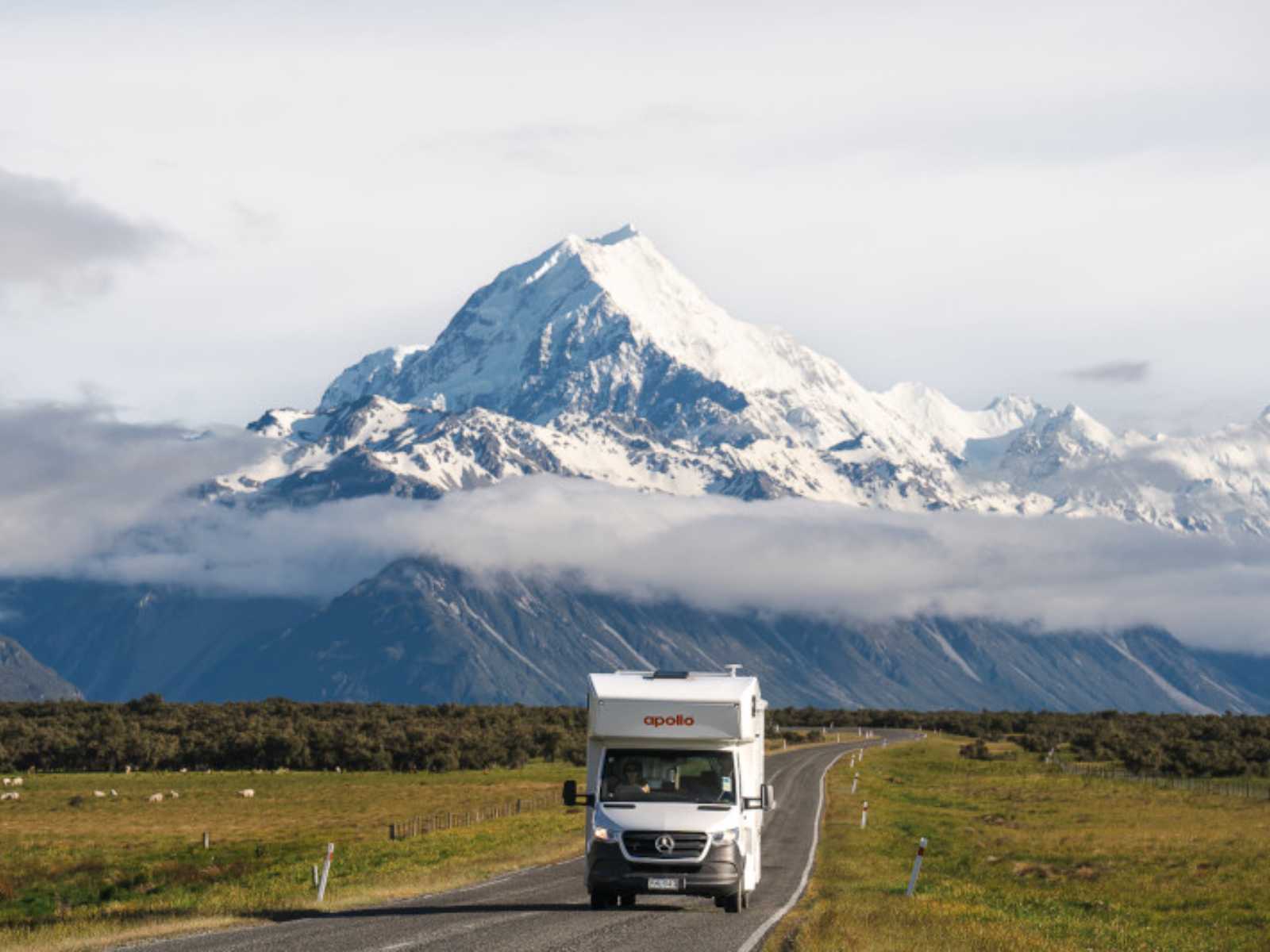 Apollo Euro Deluxe NZ SouthIsland Mount Cook Road 18