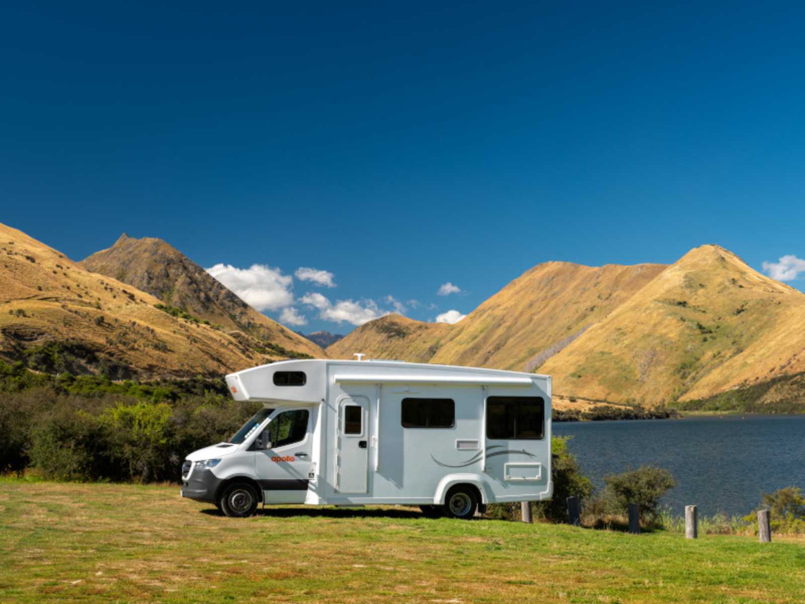 Apollo Euro Deluxe NZ External 8995